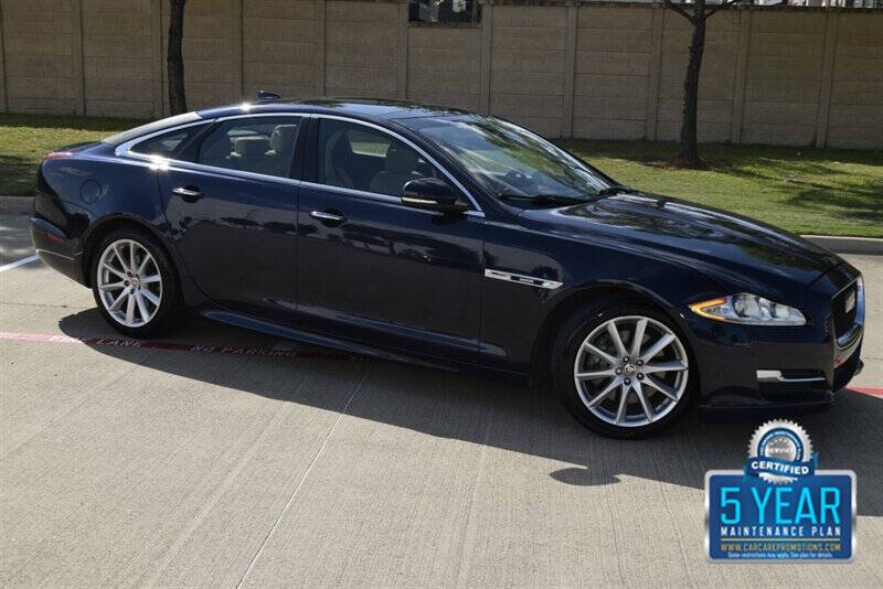 2016 Jaguar XJ R-Sport