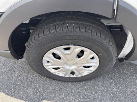 2025 Ford Transit 250