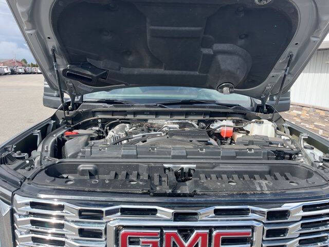2025 GMC Sierra 3500HD