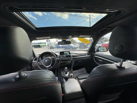 2017 BMW 3 Series 330i