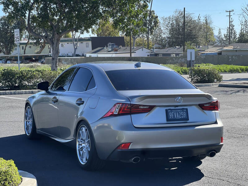 2016 Lexus IS 200t