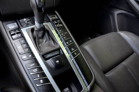 2016 Porsche Macan S