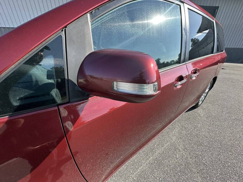 2013 Toyota Sienna XLE 8-Passenger