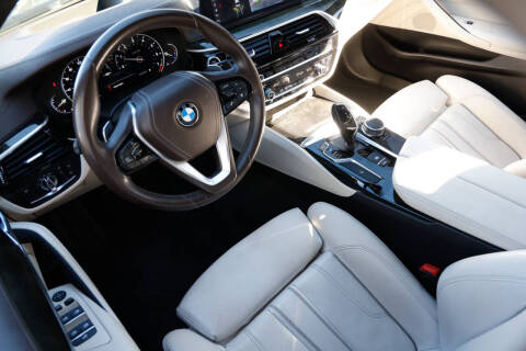 2017 BMW 5 Series 540i