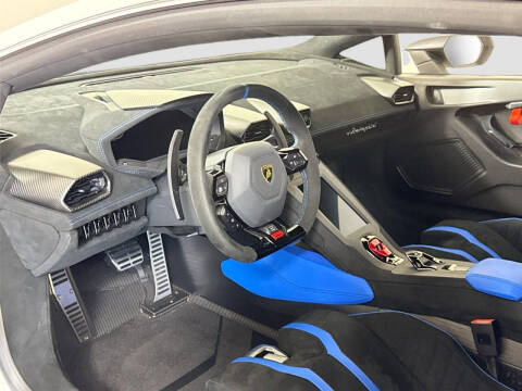 2021 Lamborghini Huracan STO