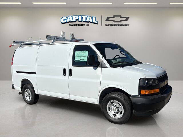 2025 Chevrolet Express 2500