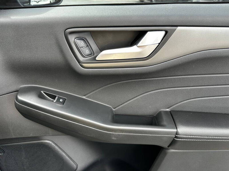 2023 Ford Escape Plug-In Hybrid