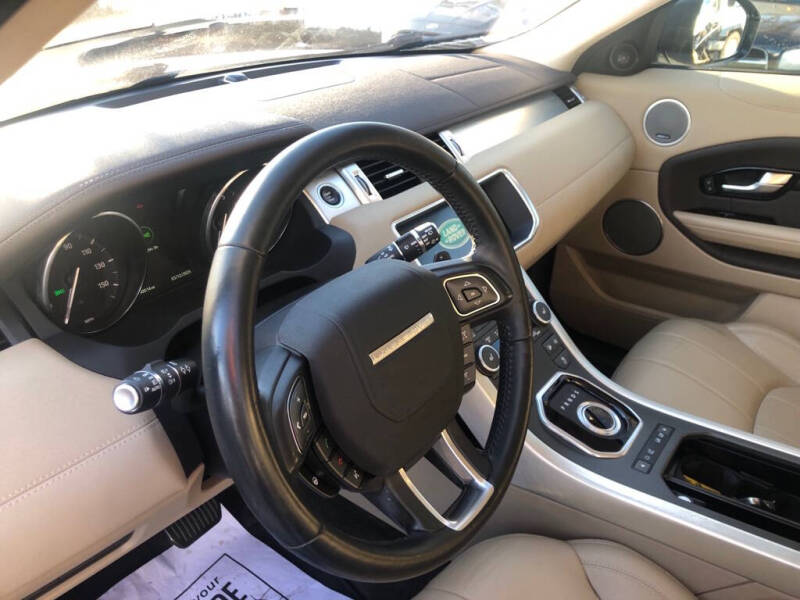 2017 Land Rover Range Rover Evoque SE