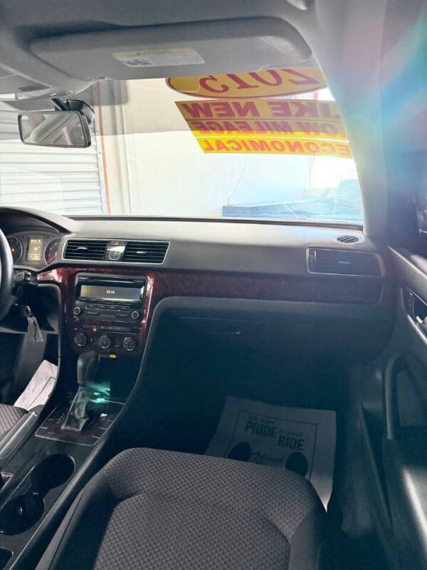 2015 Volkswagen Passat 1.8T S