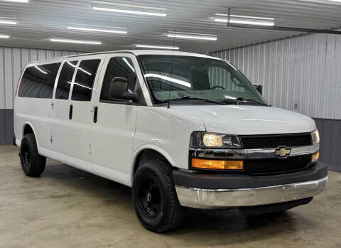 2016 Chevrolet Express LT 3500