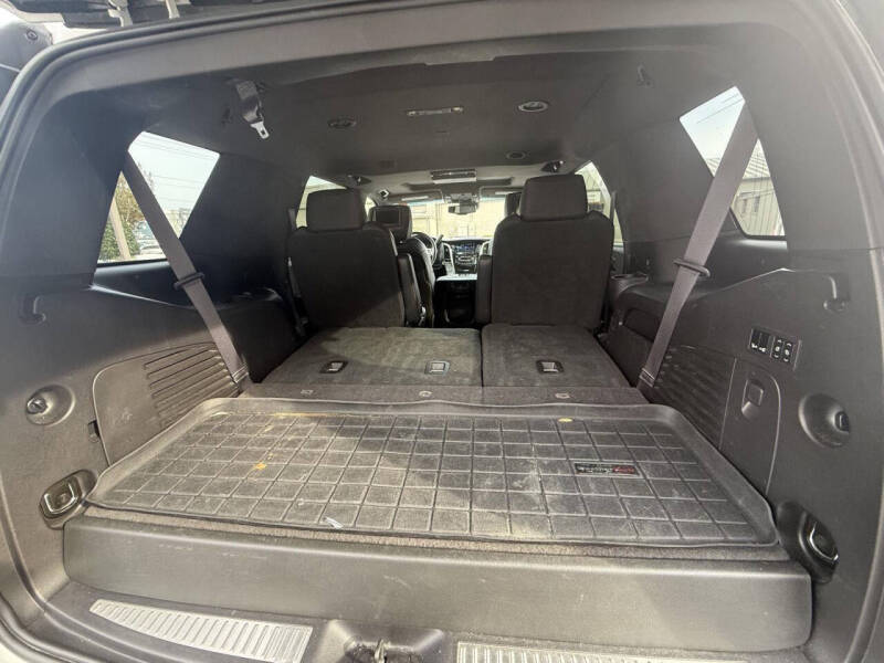 2016 Cadillac Escalade Platinum