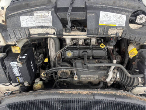 2004 Dodge Grand Caravan SE