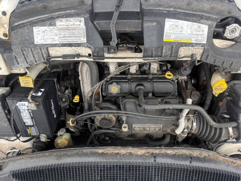 2004 Dodge Grand Caravan SE