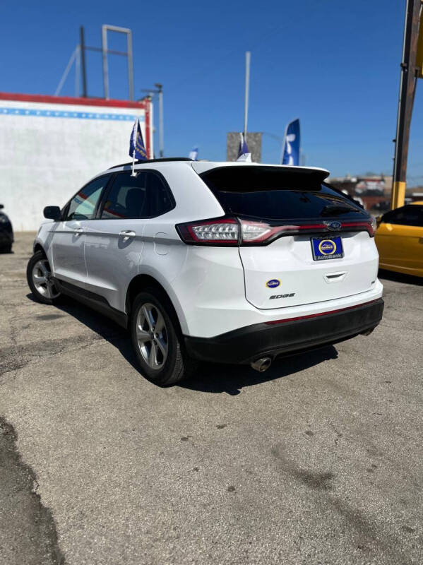 2015 Ford Edge SE