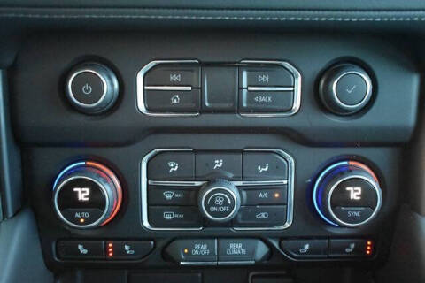 2022 Chevrolet Suburban LT