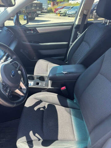 2016 Subaru Outback 2.5i Premium