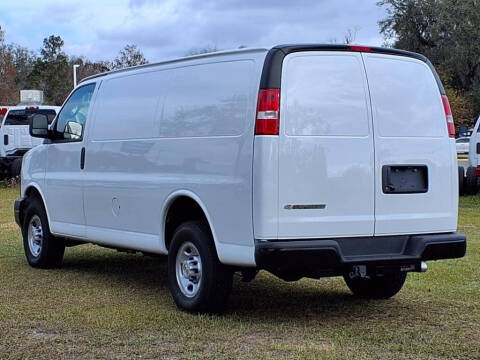 2024 Chevrolet Express 2500
