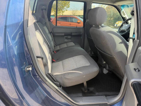 2005 Ford Explorer Sport Trac XLT