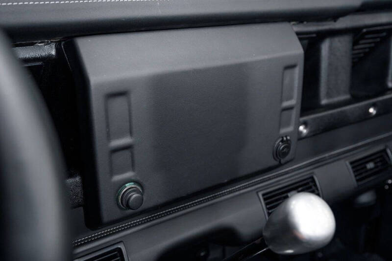 1994 Land Rover Defender 90