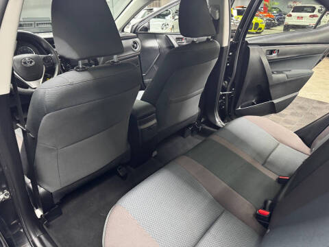 2017 Toyota Corolla LE