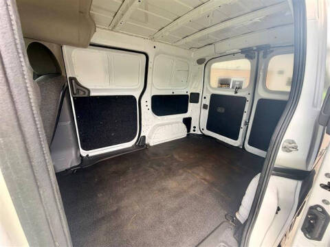 2017 Nissan NV200 SV