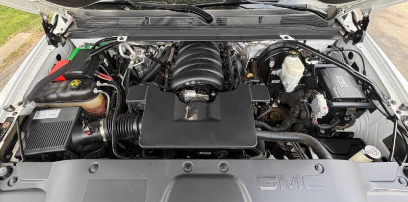 2017 GMC Yukon XL SLT