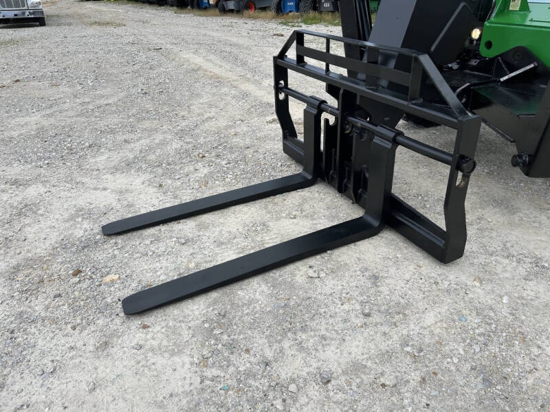 2017 JLG 10054 Telehandler