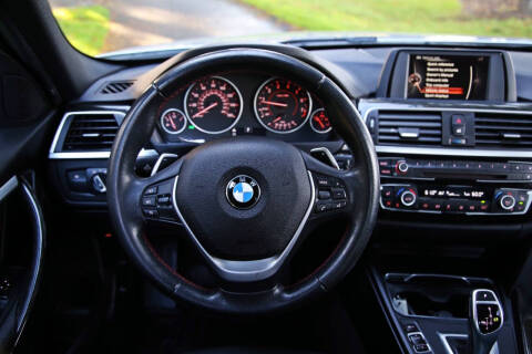 2017 BMW 3 Series 330i