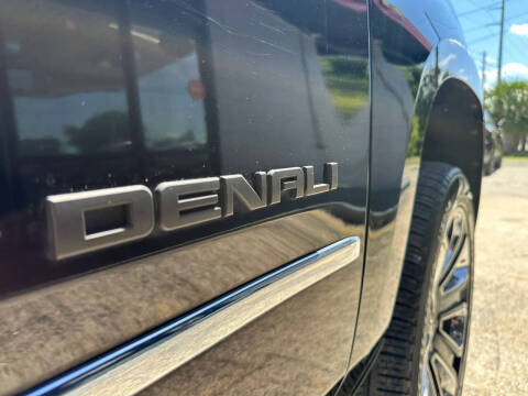 2020 GMC Yukon XL Denali