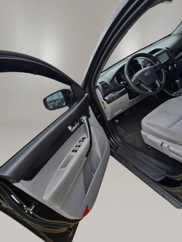 2013 Kia Sorento LX