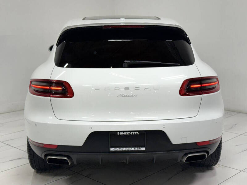 2017 Porsche Macan