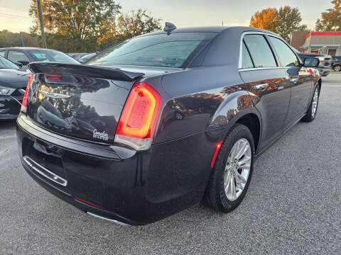 2016 Chrysler 300 C