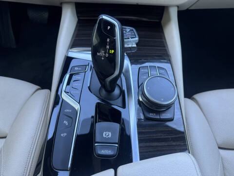 2019 BMW 5 Series 530e iPerformance