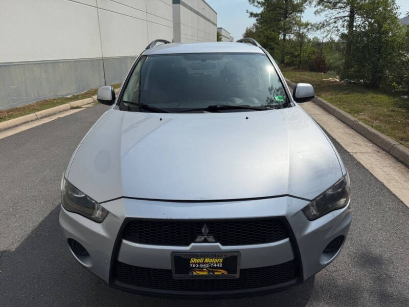 2010 Mitsubishi Outlander ES