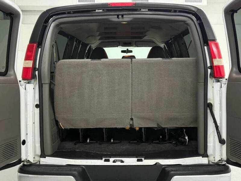 2013 Chevrolet Express LT 3500