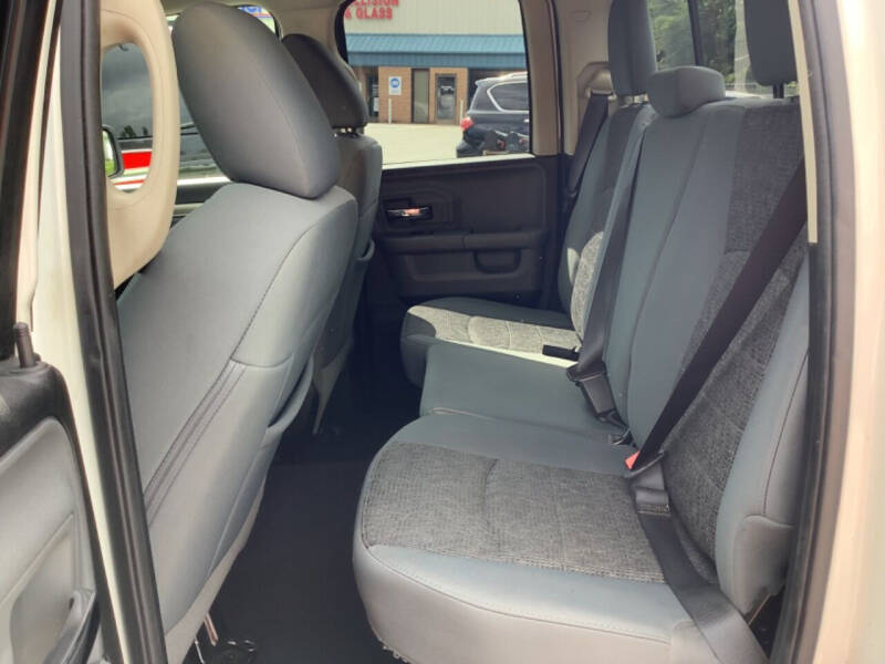 2017 RAM 1500 Big Horn