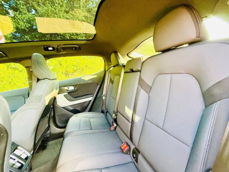 2021 Polestar 2 Launch Edition