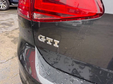 2015 Volkswagen Golf GTI Autobahn