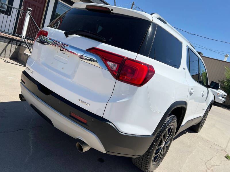 2019 GMC Acadia SLT-1