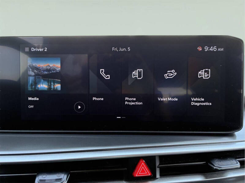 2025 Kia Sorento X-Line EX