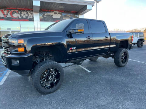 2018 Chevrolet Silverado 2500HD for sale at Davco Auto in Fort Wayne IN