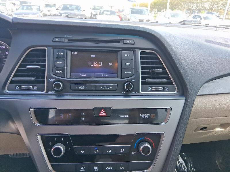 2015 Hyundai Sonata SE