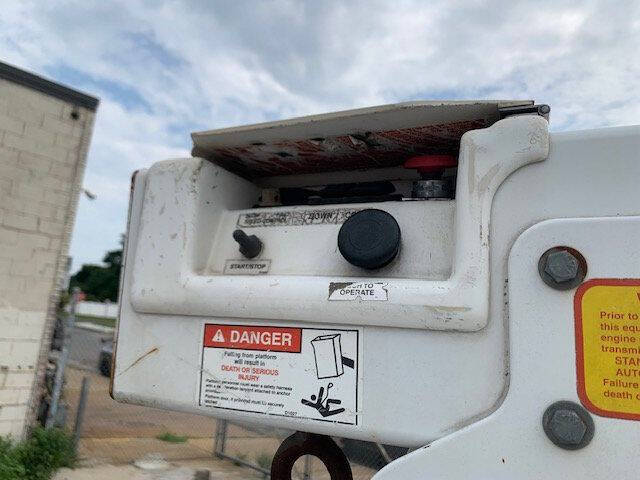 2005 Ford E-Series E-350 SD