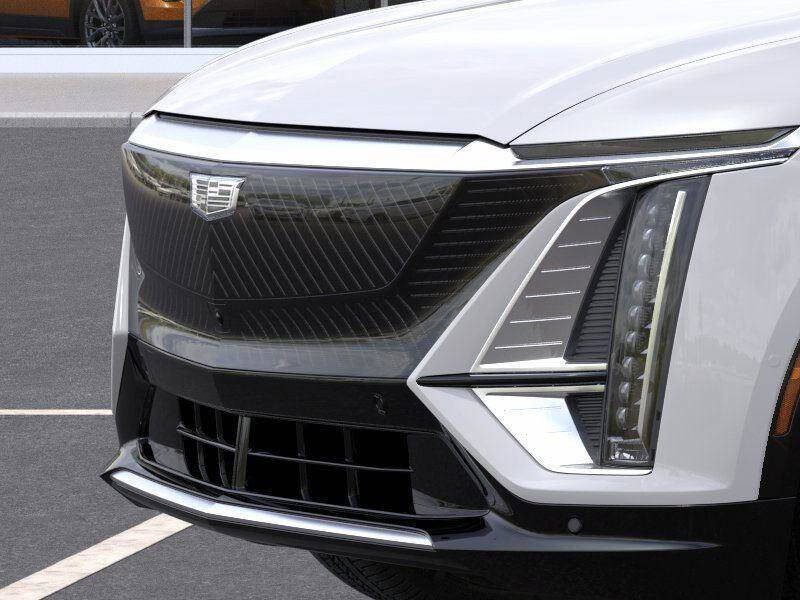 2025 Cadillac LYRIQ Luxury 1
