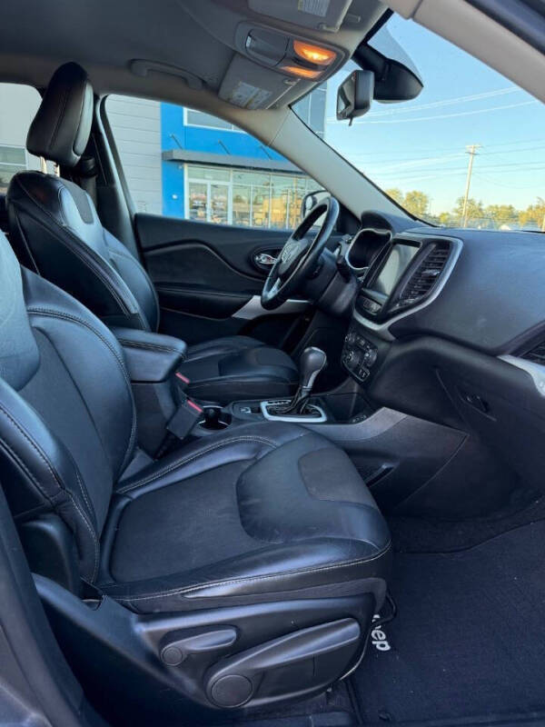 2018 Jeep Cherokee Latitude Plus