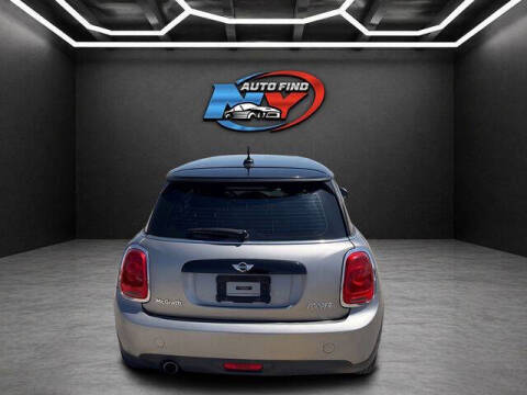 2016 MINI Hardtop 2 Door Cooper