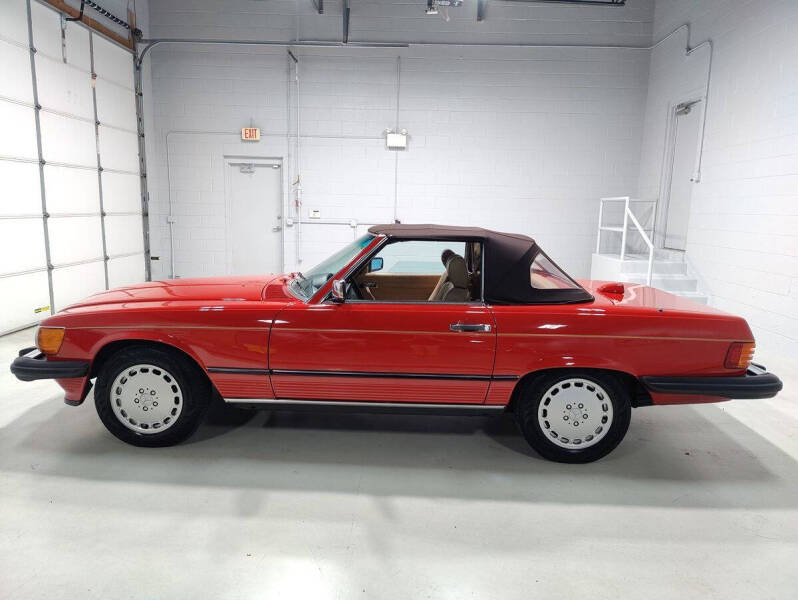 1986 Mercedes-Benz 560-Class 560 SL