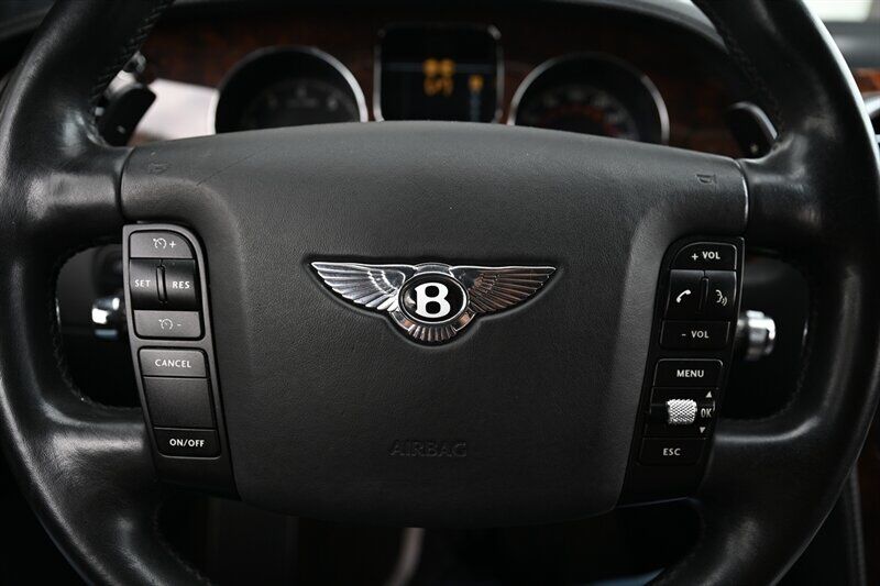 2006 Bentley Continental 28