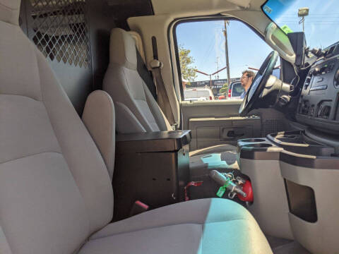 2014 Ford E-Series E-150