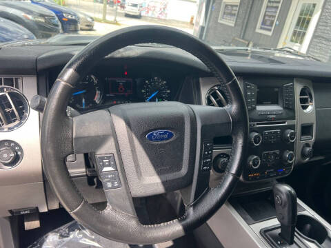 2017 Ford Expedition XLT